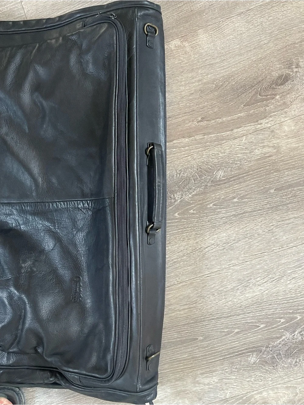 Sim Quintero Black Leather Garment Bag - Sleek Travel Carry Case